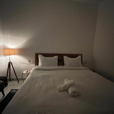 Hostel A Sleepy Fox Nové Dillí Exteriér fotografie